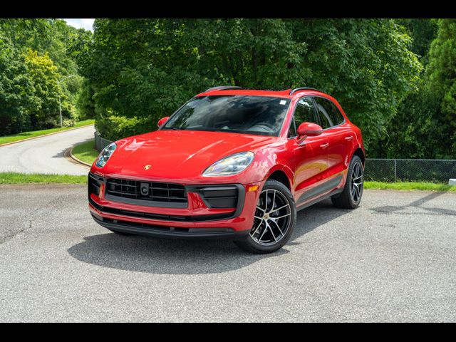 2024 Porsche Macan 