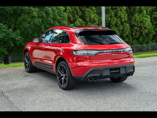 2024 Porsche Macan 