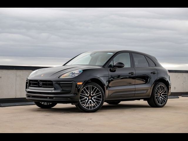 2024 Porsche Macan Base