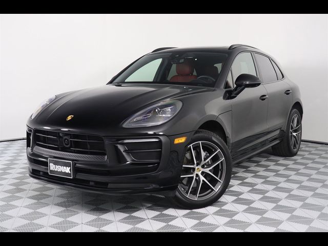 2024 Porsche Macan Base