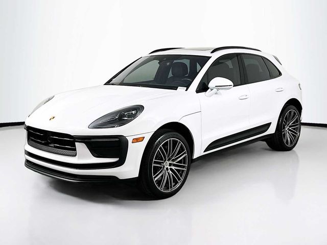 2024 Porsche Macan Base