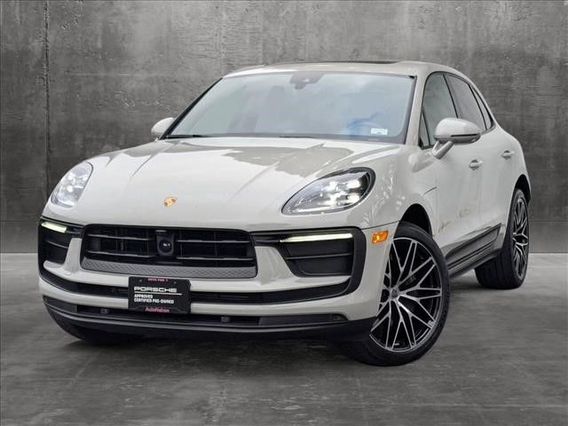 2024 Porsche Macan Base