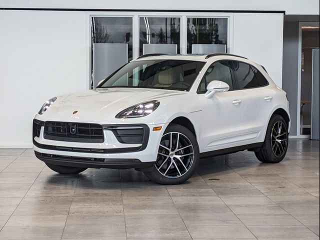 2024 Porsche Macan Base