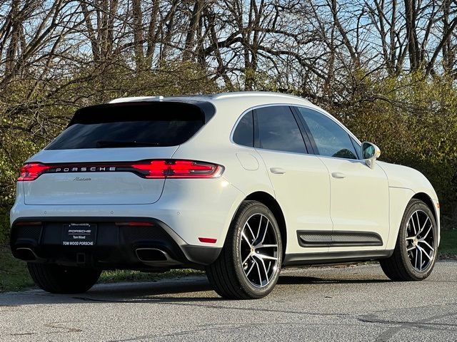 2024 Porsche Macan Base