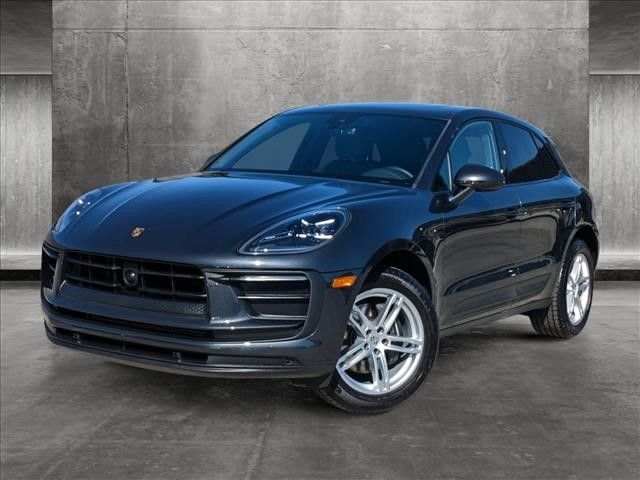 2024 Porsche Macan Base