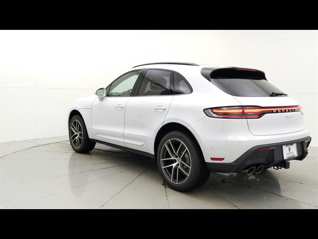 2024 Porsche Macan 