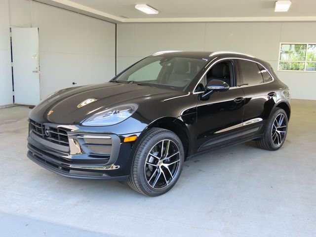 2024 Porsche Macan 