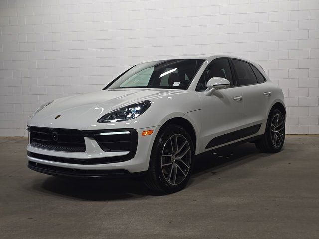 2024 Porsche Macan 