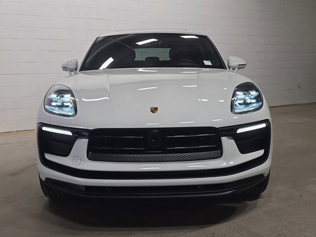 2024 Porsche Macan 