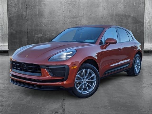 2024 Porsche Macan Base