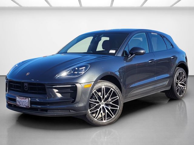 2024 Porsche Macan Base