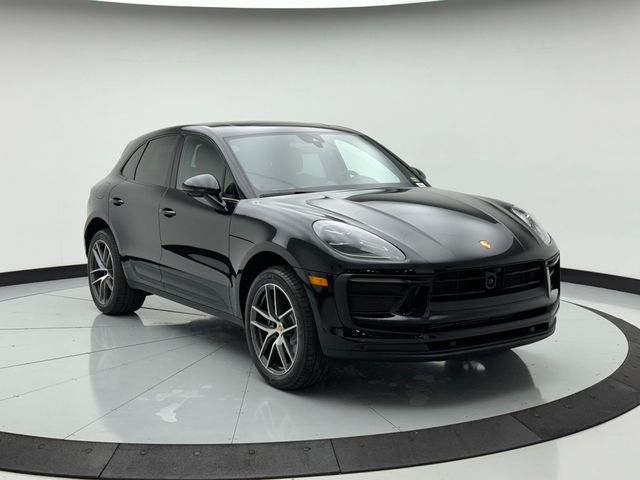 2024 Porsche Macan T