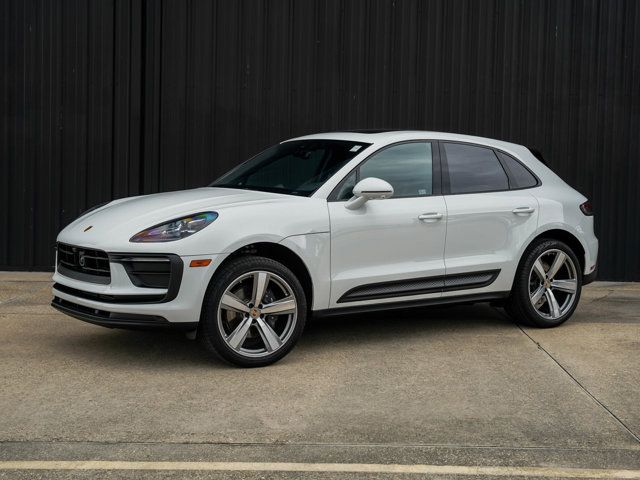 2024 Porsche Macan Base