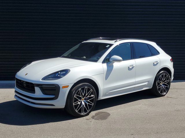 2024 Porsche Macan Base