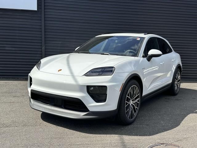 2024 Porsche Macan Electric 4