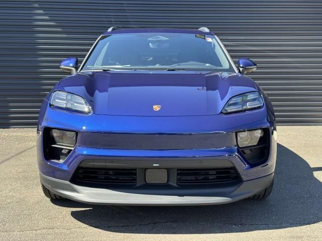 2024 Porsche Macan Electric 4