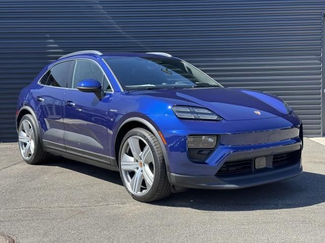 2024 Porsche Macan Electric 4