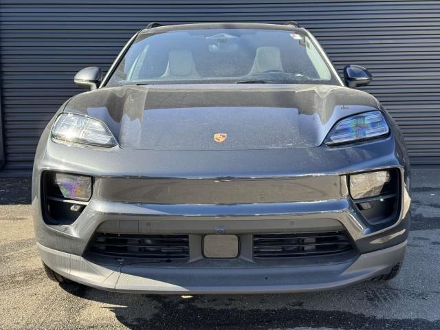2024 Porsche Macan Electric 4