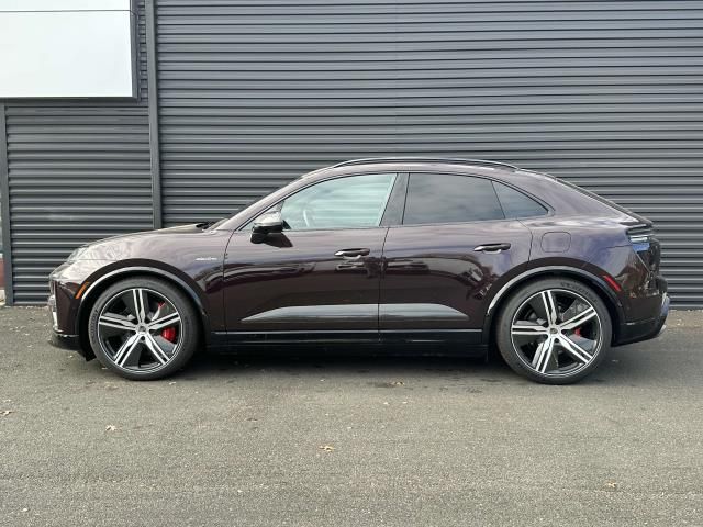 2024 Porsche Macan Electric Turbo