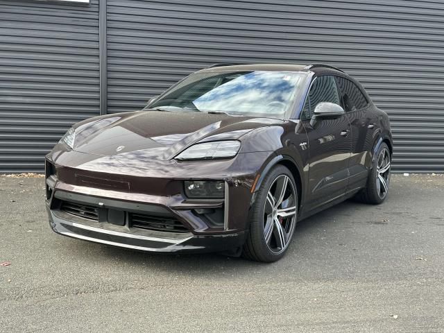 2024 Porsche Macan Electric Turbo