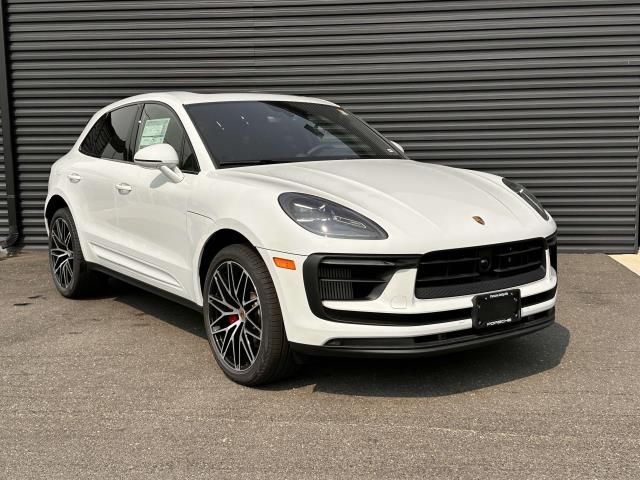 2024 Porsche Macan S