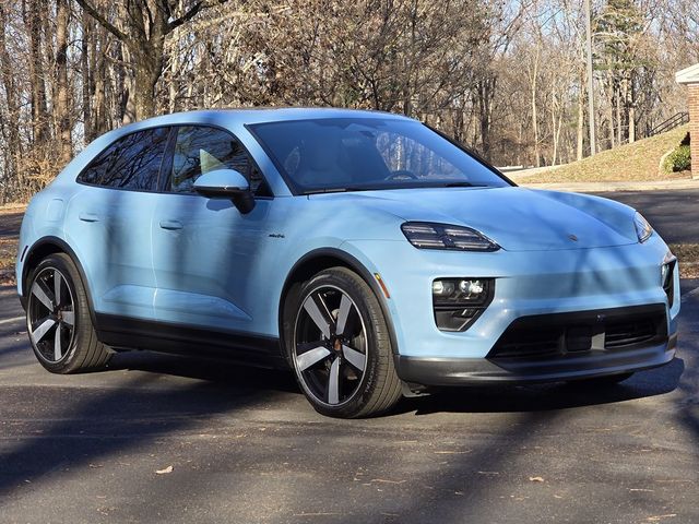 2024 Porsche Macan Electric 4