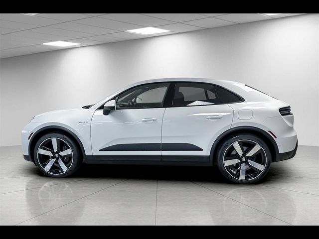 2024 Porsche Macan Electric 4