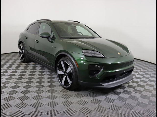 2024 Porsche Macan Electric 4