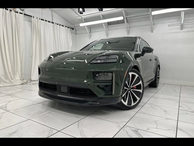 2024 Porsche Macan Electric Turbo