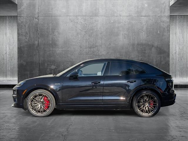 2024 Porsche Macan Electric Turbo