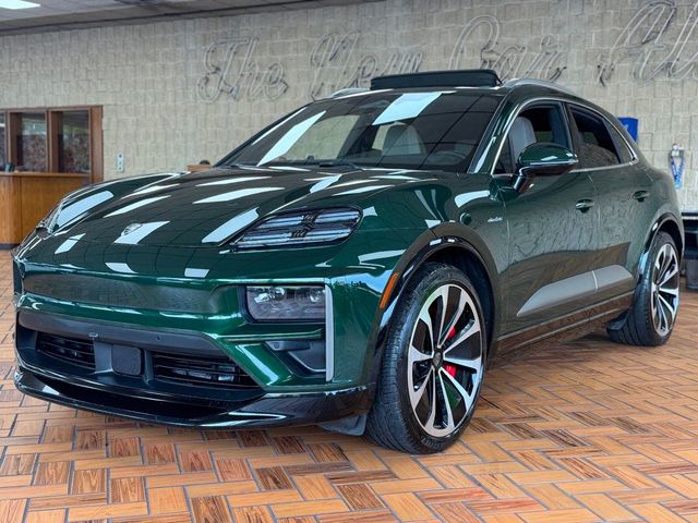 2024 Porsche Macan Electric Turbo