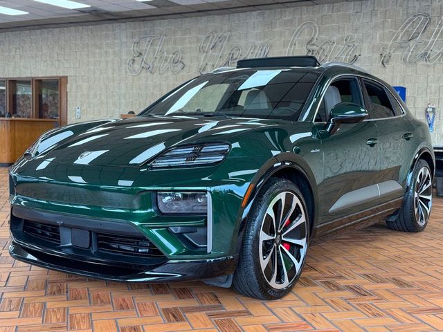 2024 Porsche Macan Electric Turbo