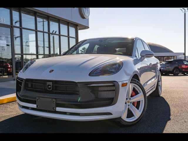 2024 Porsche Macan GTS