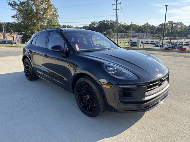 2024 Porsche Macan GTS