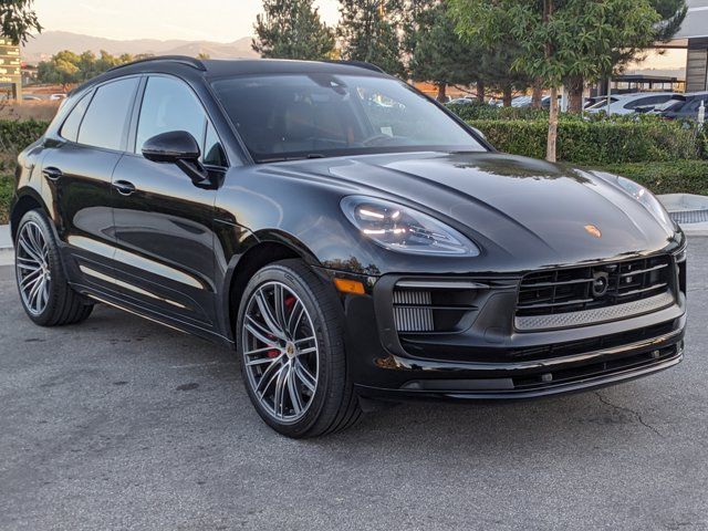 2024 Porsche Macan GTS