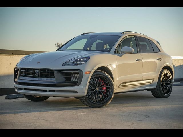 2024 Porsche Macan GTS