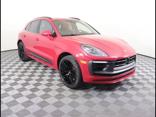 2024 Porsche Macan GTS