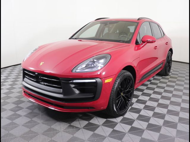 2024 Porsche Macan GTS