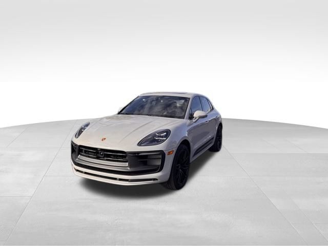 2024 Porsche Macan GTS