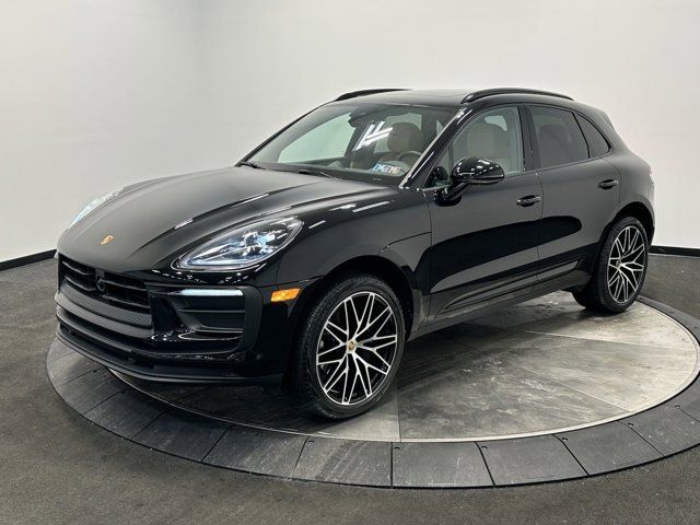 2024 Porsche Macan Base