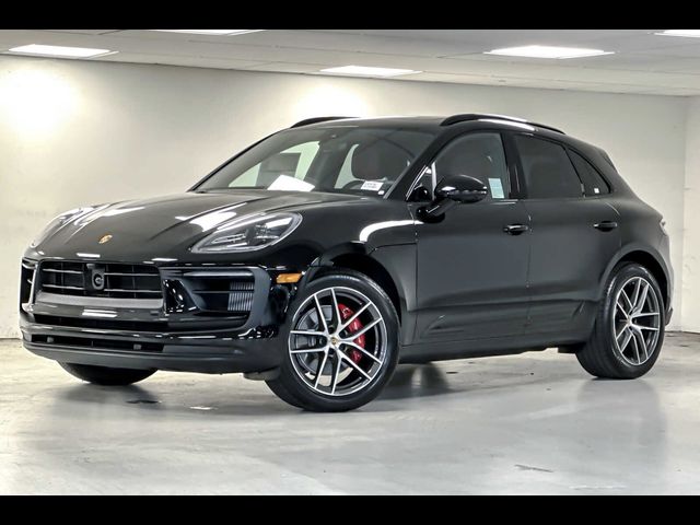 2024 Porsche Macan S