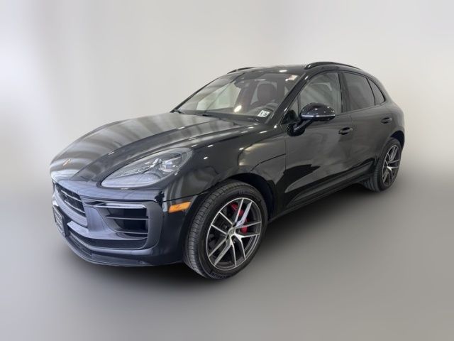 2024 Porsche Macan S