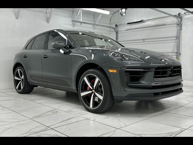 2024 Porsche Macan S