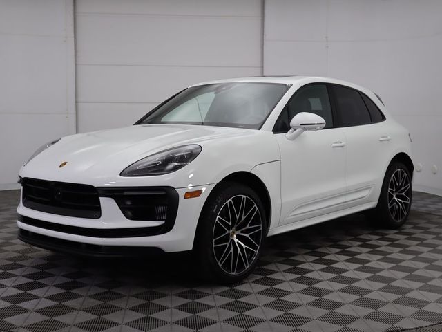 2024 Porsche Macan S