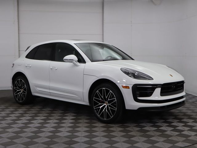 2024 Porsche Macan S