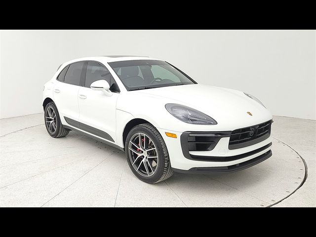 2024 Porsche Macan S