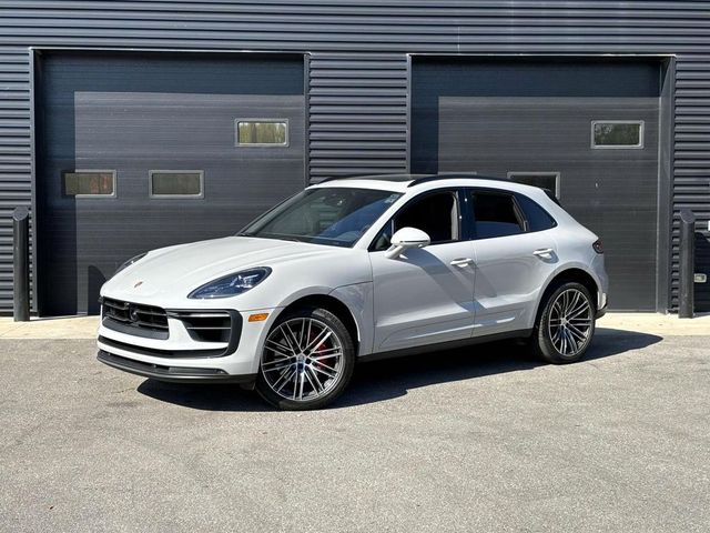 2024 Porsche Macan S