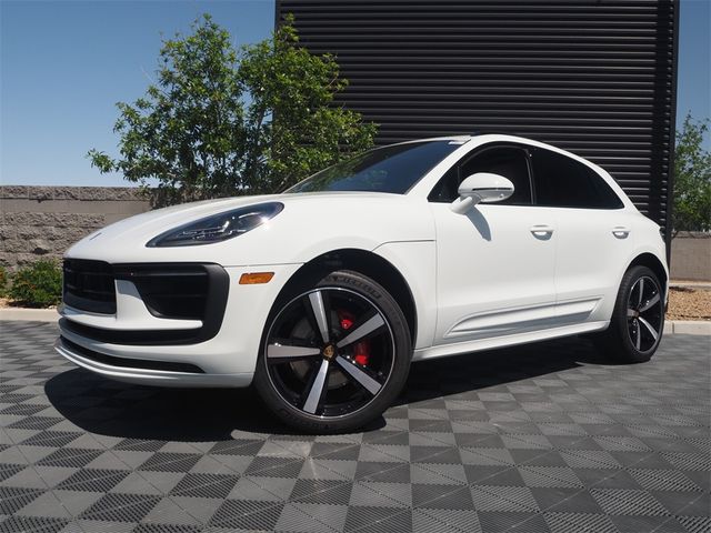 2024 Porsche Macan S