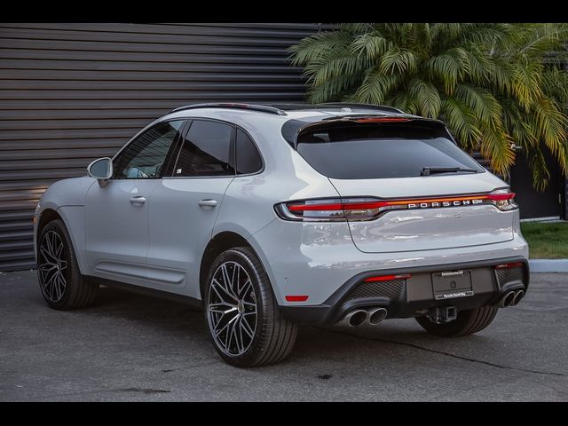 2024 Porsche Macan S