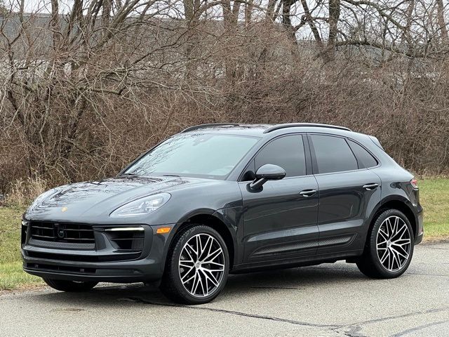 2024 Porsche Macan S